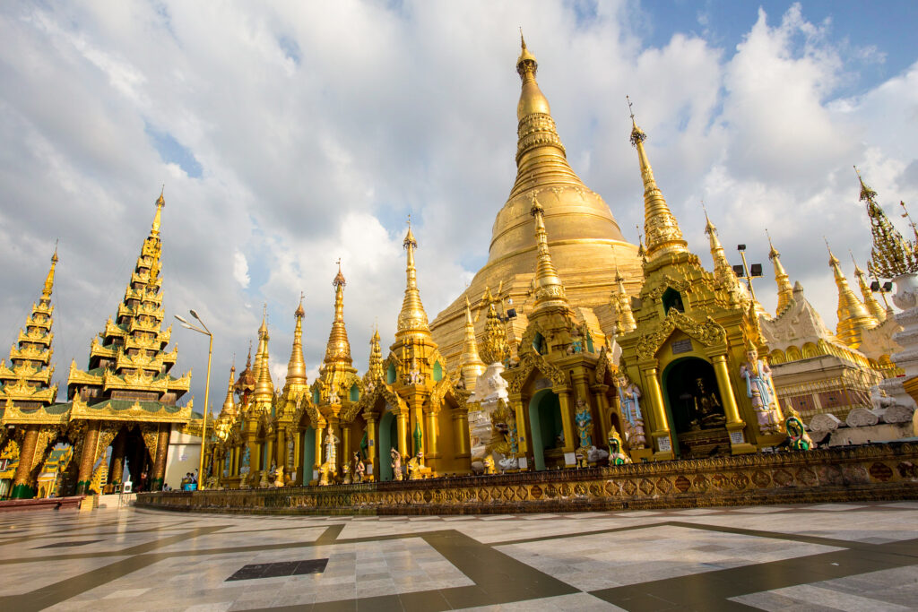 Shwedagon Pagoda, Yangon, Myanmar